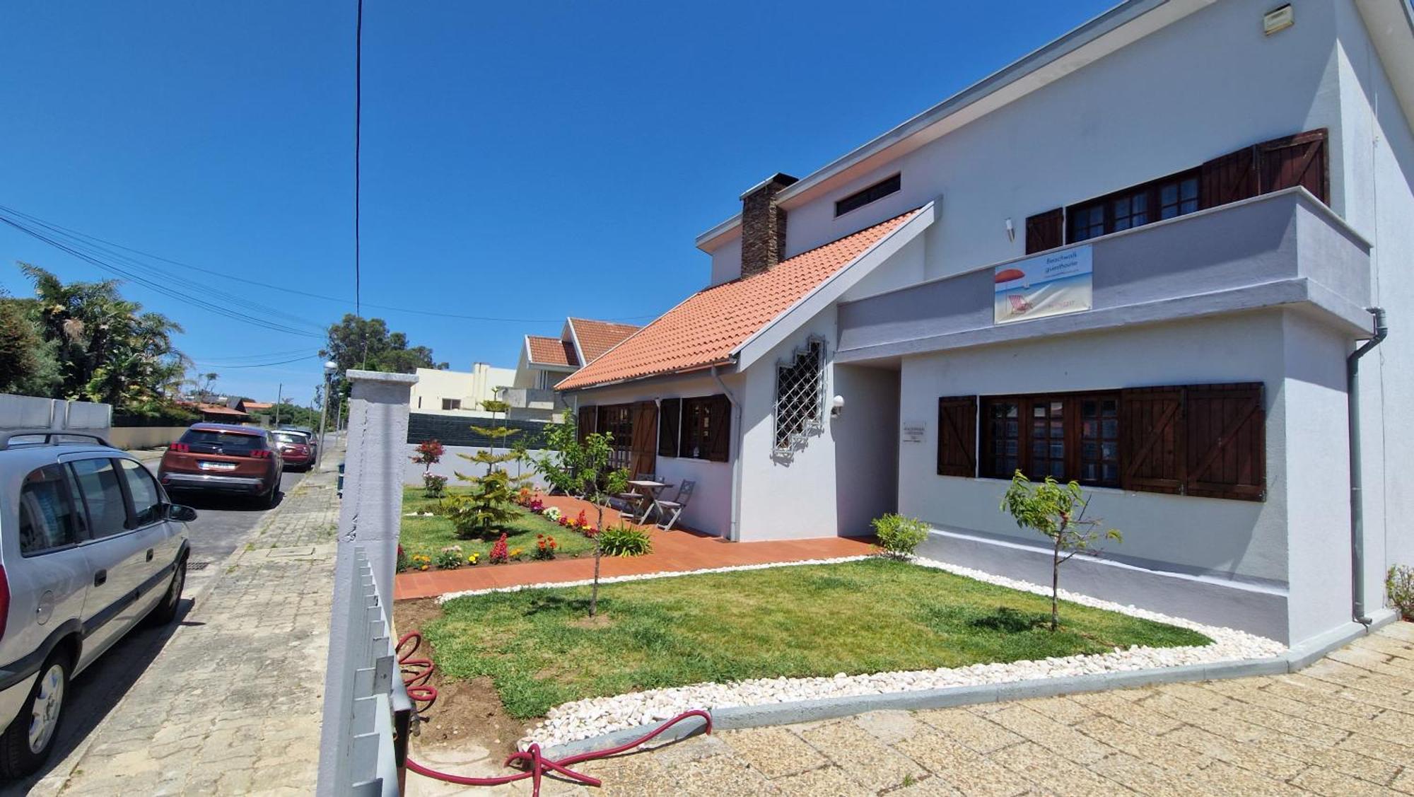 Beachwalk Guesthouse Esmoriz Exterior photo